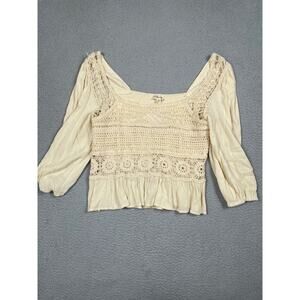 Dollfins Womens Size M/L Cream Crochet Blouse NWT
